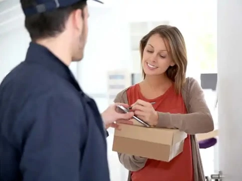 Track parcels in real time, safely and quickly deliveyr to buyer